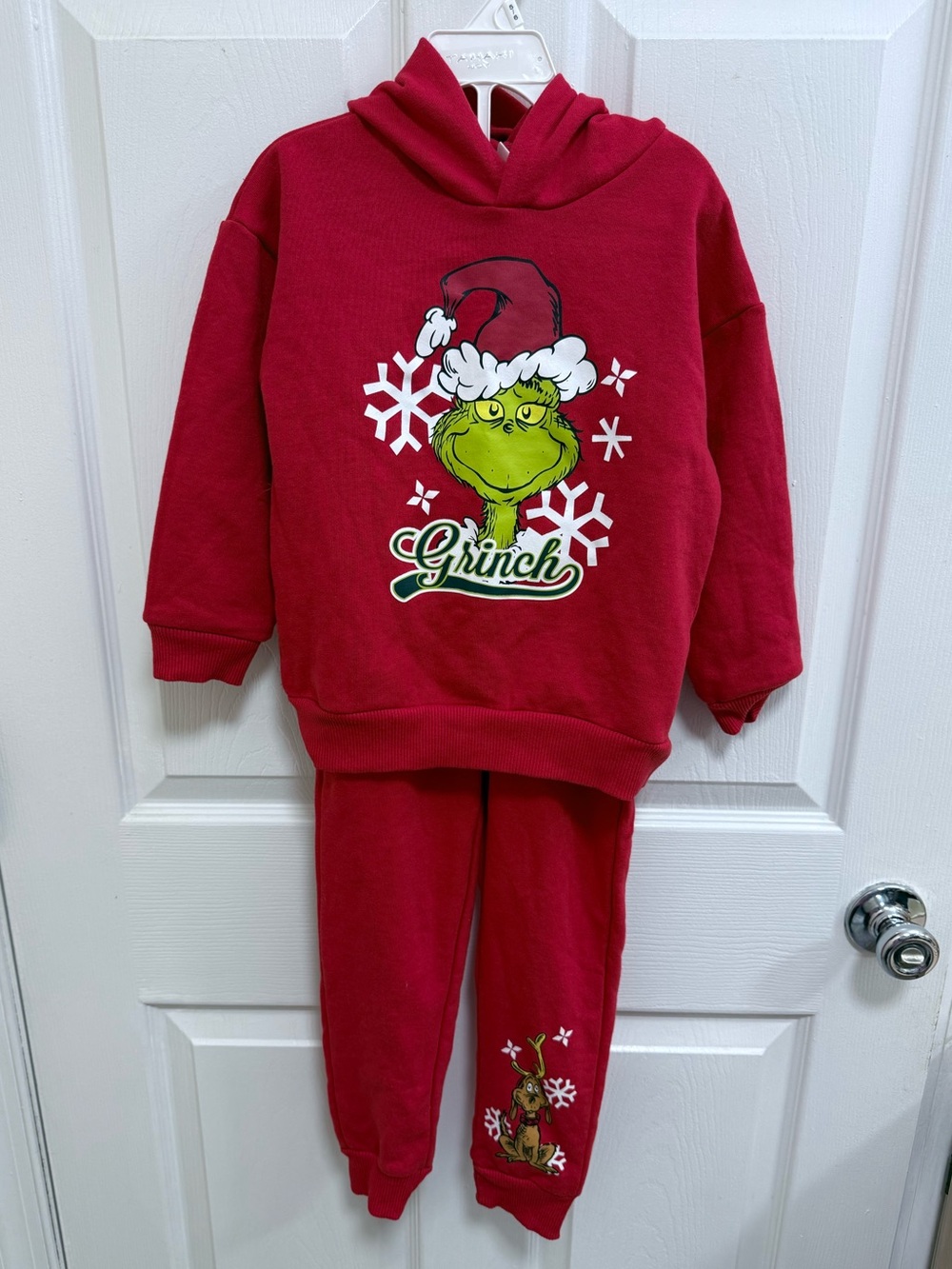 Dr. Seuss The Grinch Red Kids Hoodie & Joggers Set, Size 5T